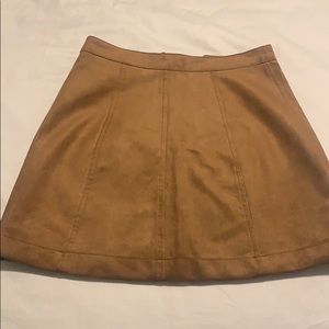 Aritzia (Wilfred Free) suede mini skirt